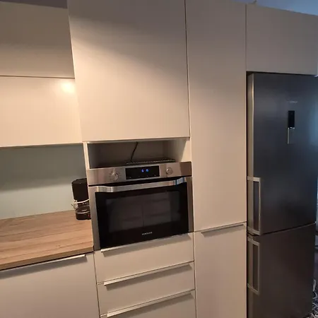 Apartamento Blisko Lasu Z Ogródkiem *