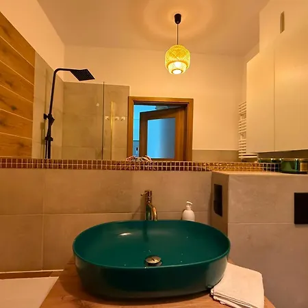 Apartamento Blisko Lasu Z Ogródkiem